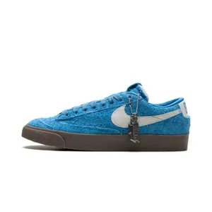 Blazer Low "Devin Booker - Surf Blue" HV2197 400