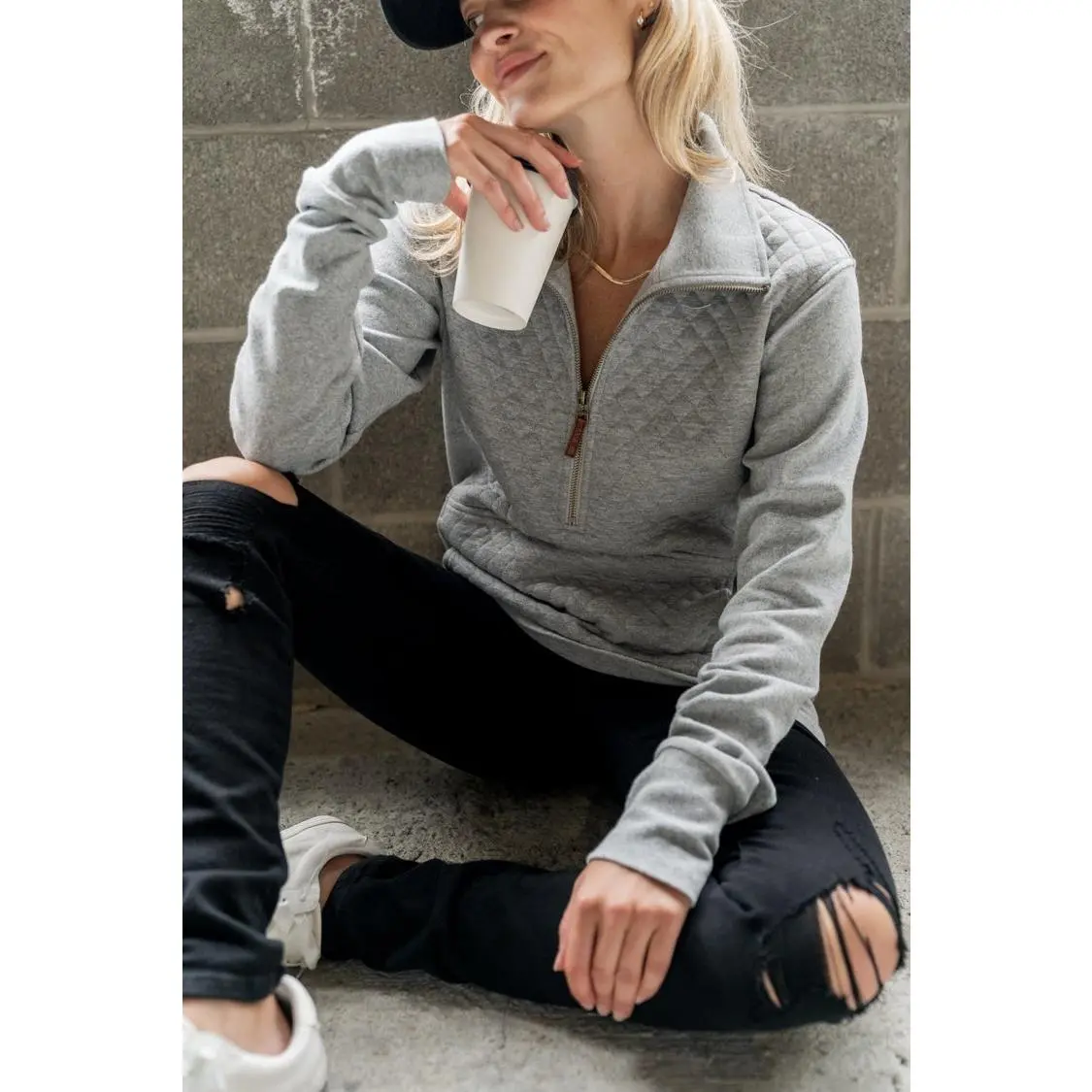 Half-Zip Quilted Sweatshirts, Casual and Basic Triple Stretch Tops with Stand Collar for Laid-Back Looks - Charcoal, Kangaroo, Spandex, Long Sleeve, Pocket, Cotton, Women, Zipper, Quilted Texture, Longsleeves