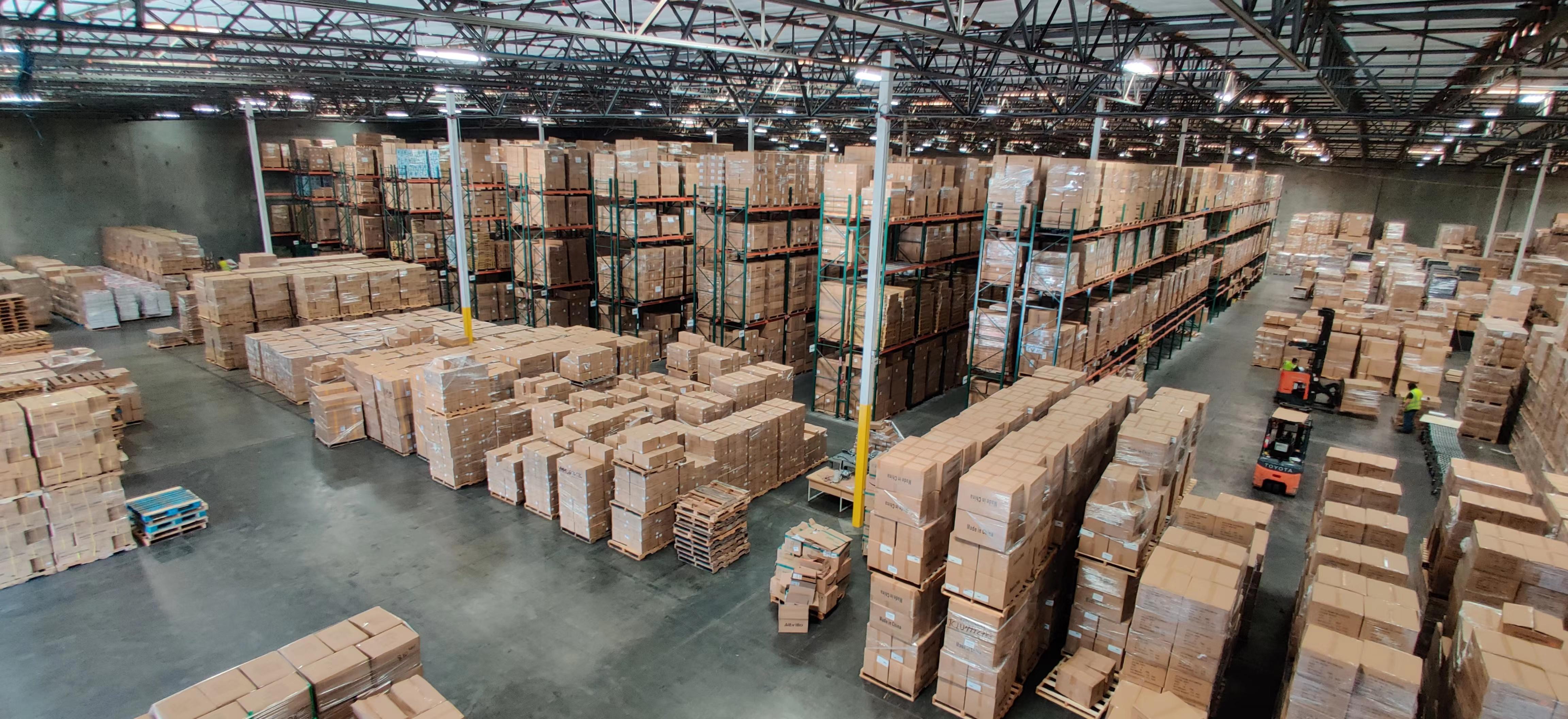 【Meoky Mystery Box】40oz Mystery Meoky Tumbler with Handle and Straw -Leak-proof Lid - Food grade stainless steel Cup - BPA Free - Compatible for Daily use and Traveling (1 Mystery Box 1 cup)