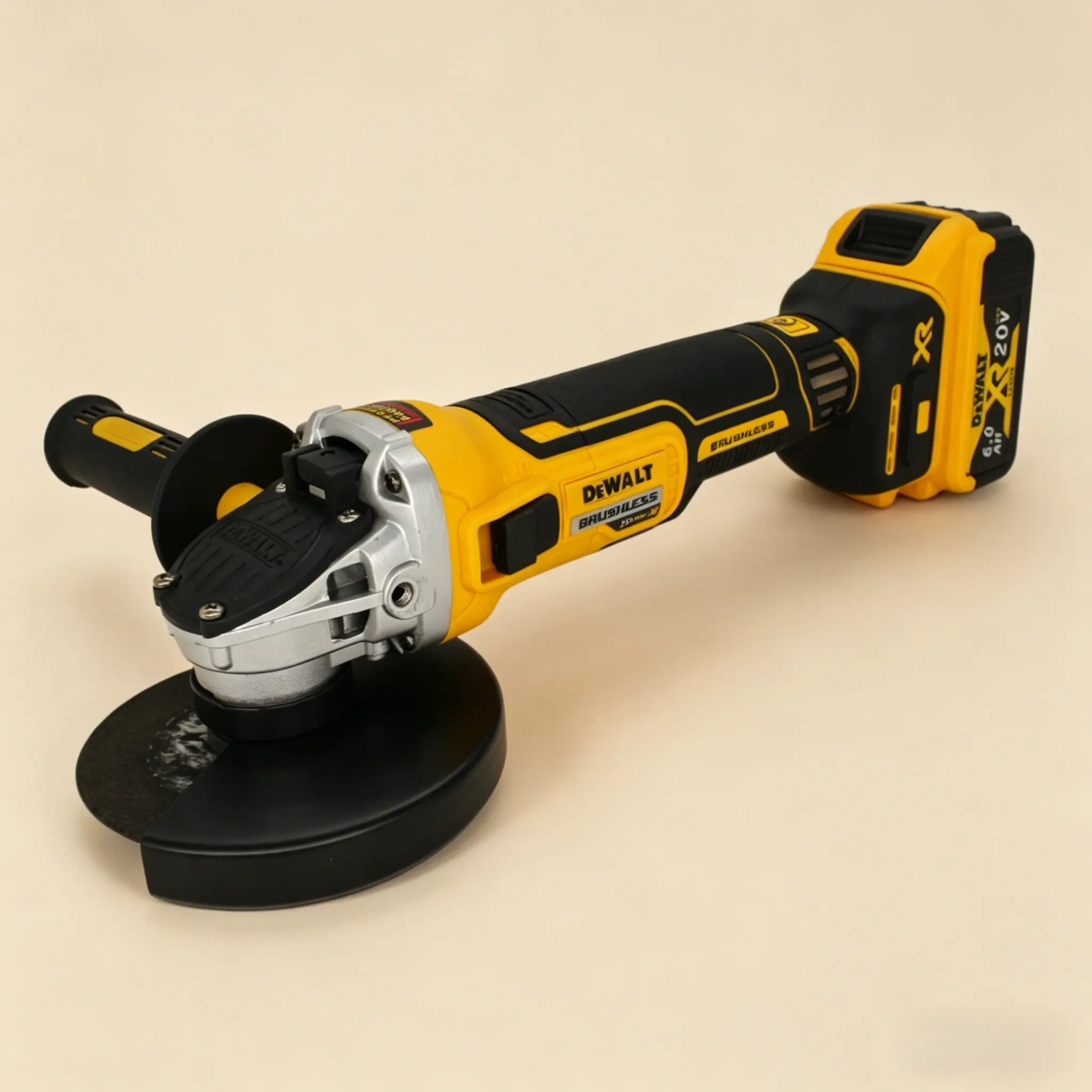 Dewalt DCG405NT 9000RPM 20V MAX Brushless Cordless Angle Grinder, 125mm for Polishing and Cutting