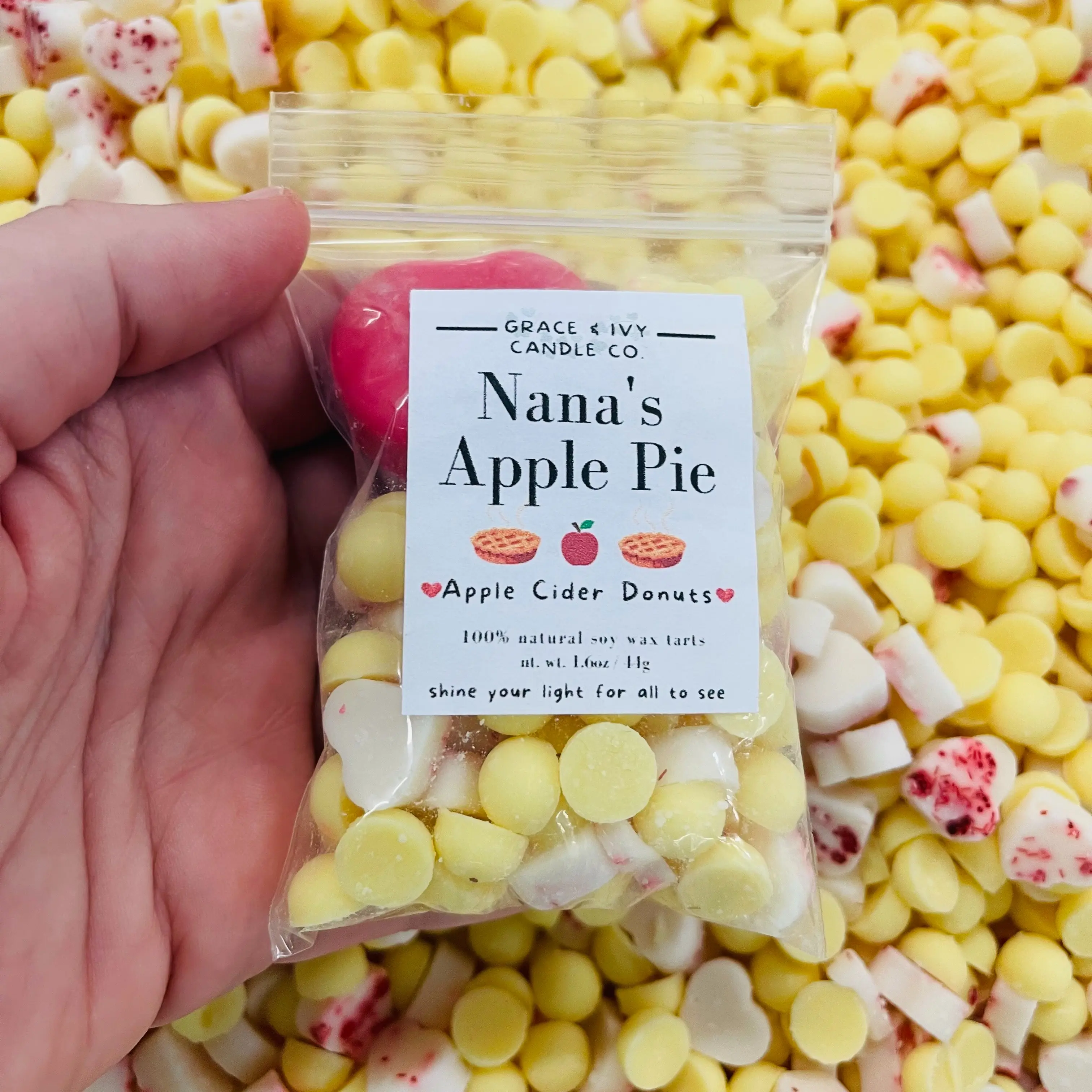 NANA'S APPLE PIE