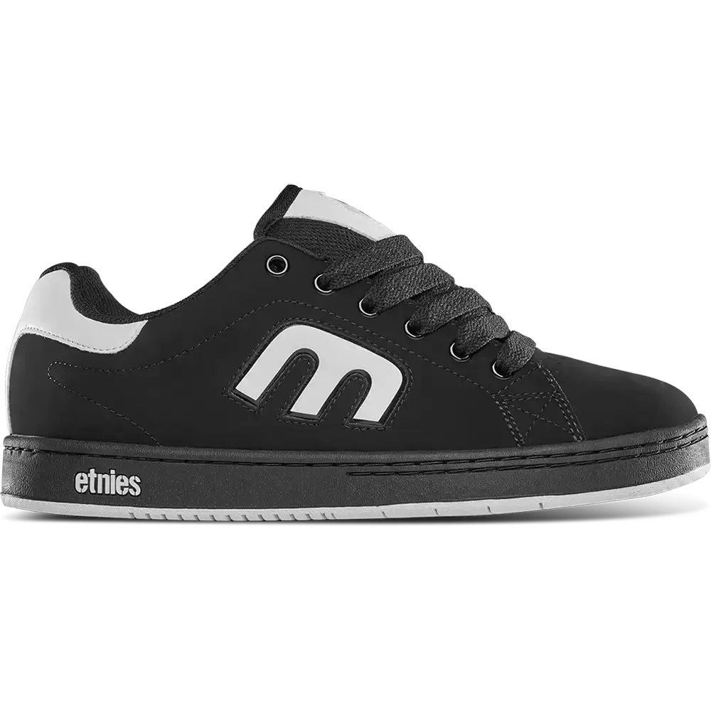 etnies Callicut Black/White/Black Men's Skateboarding Shoes - Mostly Black Cupsole Sneakers with Reinforced Toe Cap, 400 NBS Rubber Outsole and Flexible Classic Tread Pattern