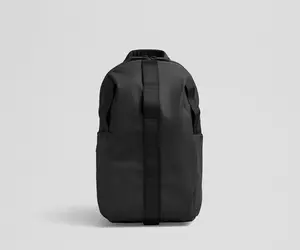 Active Daypack 20L in Jet Black