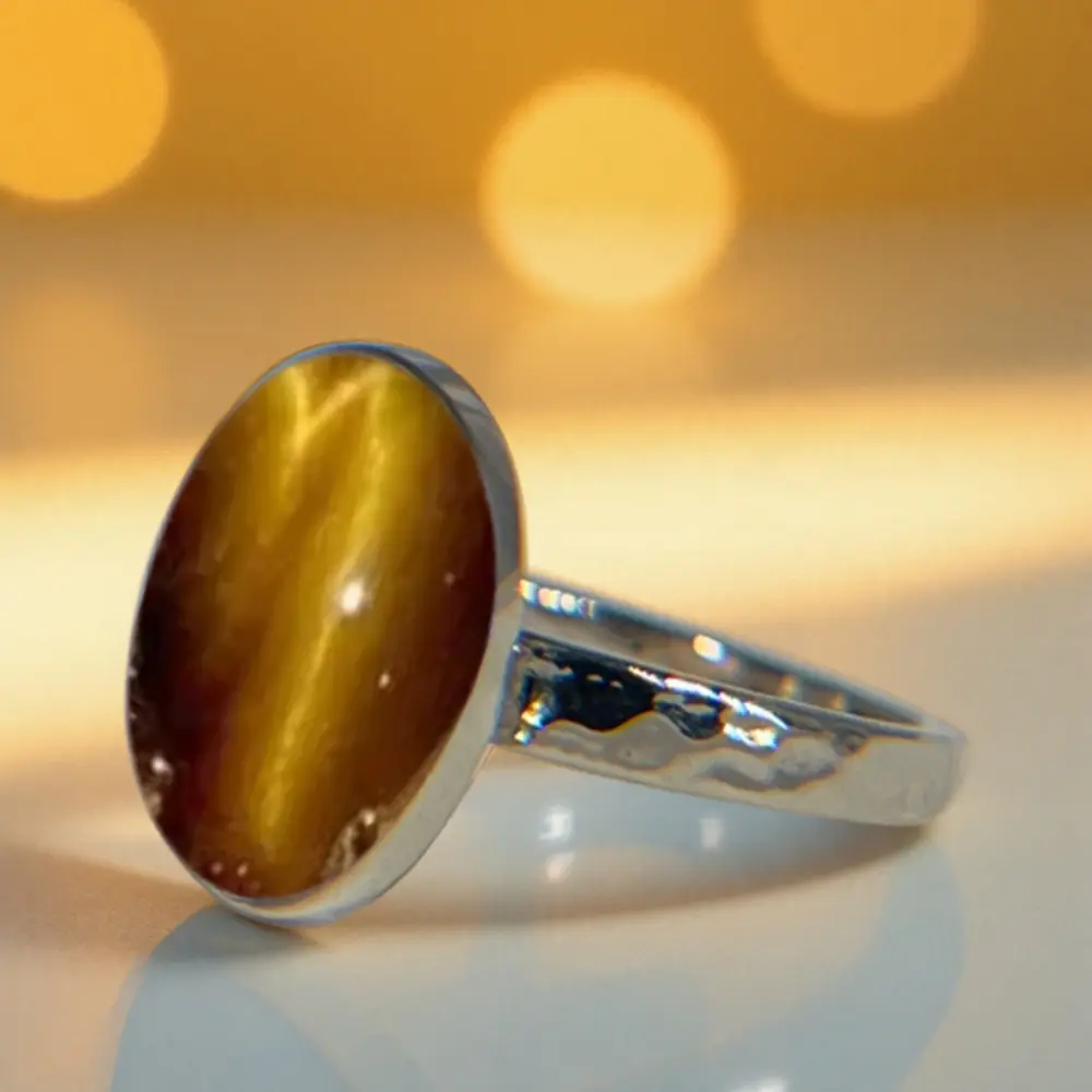 Shiny Oval Tiger's Eye Ring - Natural Stone Engagement & Promise Ring, Unisex Anniversary Ring, High-Quality Jewelry Gift for Valentine's Day & Mother's Day