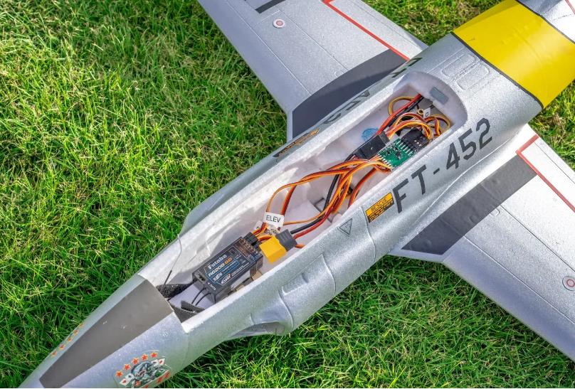 Arrows T-33 50mm EDF PNP（PNP = plane only）