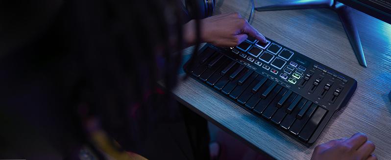 Donner DMK25 Pro MIDI Keyboard Controller, 25 Mini Key Portable USB-C MIDI Keyboard with 8 Drum Pads, OLED Display, Personalized Touch Bar, Music Production Software and 40 Free Courses Donner DMK25 Pro MIDI Keyboard Controller, 25 Mini Key Portable USB-C MIDI Keyboard with 8 Drum Pads, OLED Display, Personalized Touch Bar, Music Production Software and 40 Free Courses