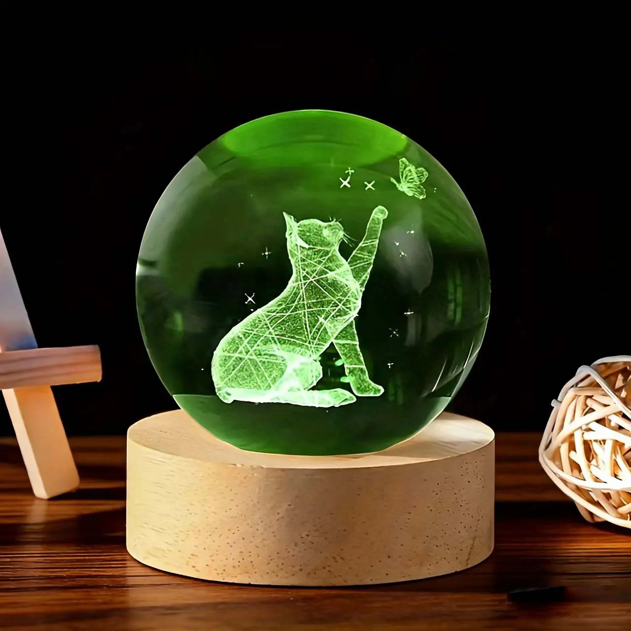 3D Cat Crystal Ball Night Light Cat Lover Gifts for Women 2.36 Inch Figurines Decor Lamp with 16-Color Wooden LED Base Birthday Christmas Gifts for Boys Girls Kids
