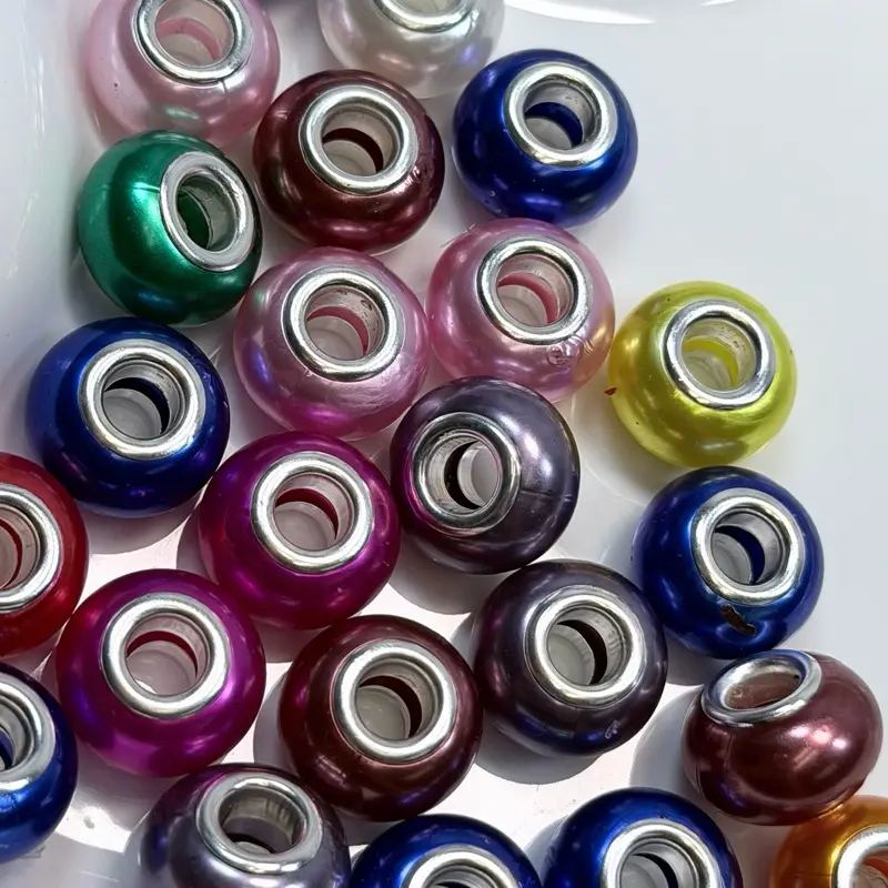 M09.  Pearl Shine Large Hole Beads 20ML