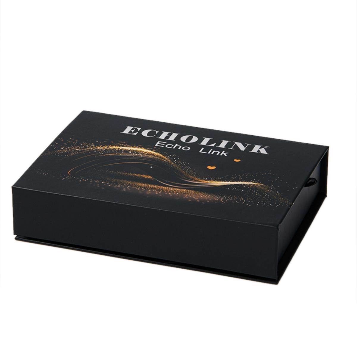 An eternal couples bracelet with a resilient and elegant clasp, symbolic of your lasting connection.The definitive romantic gift for anniversaries, birthdays, and dates.