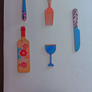 8-Piece Funny Wooden Wall Decor Set, Fork, Coffee Cup & Wine Glass Designs, Indoor Wall Art for Kitchen, Café, Bar & Holiday