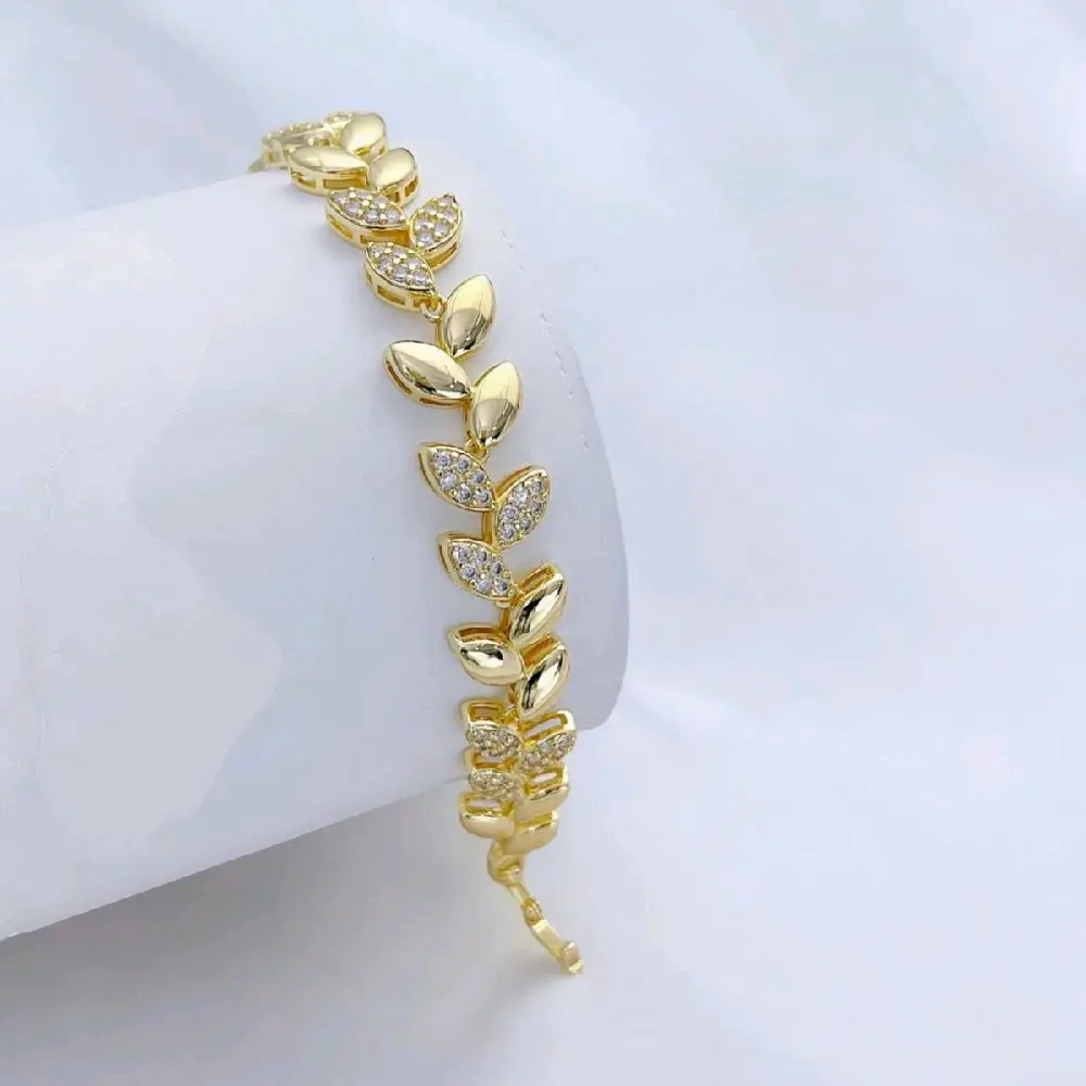 Pulso Gold Plated Unisex Bracelet - Elegant Fashion Jewelry for Men and Women