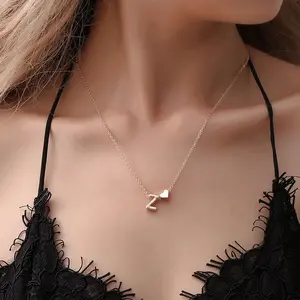 26 Letters Alphabet Heart Pendant Necklace for Women, Dainty Love Heart Initial Charm Clavicle Chain, Creative Fashion Jewelry Romantic Valentine's Day Gift for Girlfriend Wife Lover