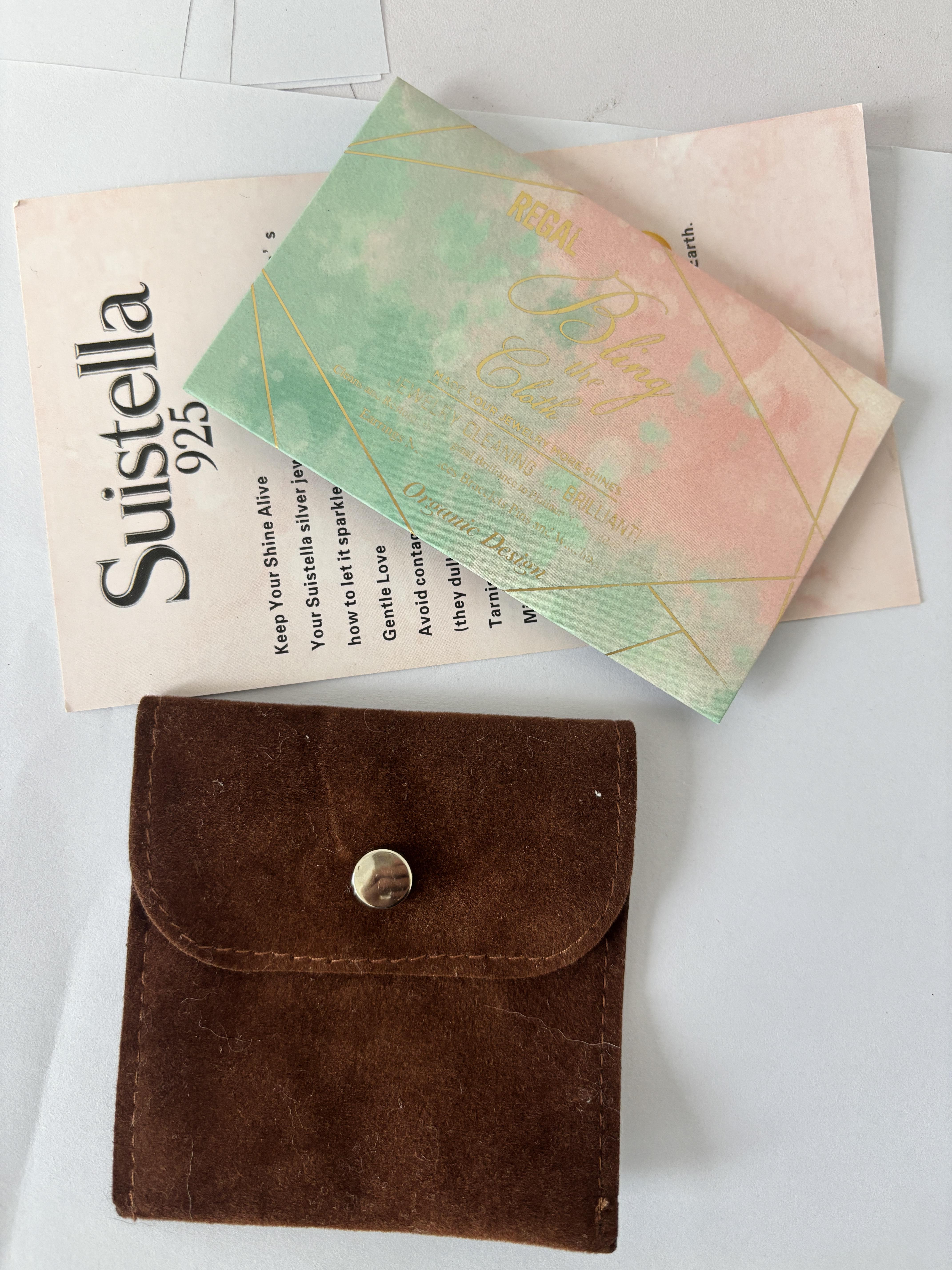 Packaging box for decorative accessories box