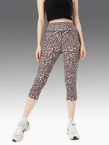 Leopard Print 7/8 Leggings - Wildly Stylish & Unstoppably Comfy High-Rise Capris for Gym-to-Street Obsession