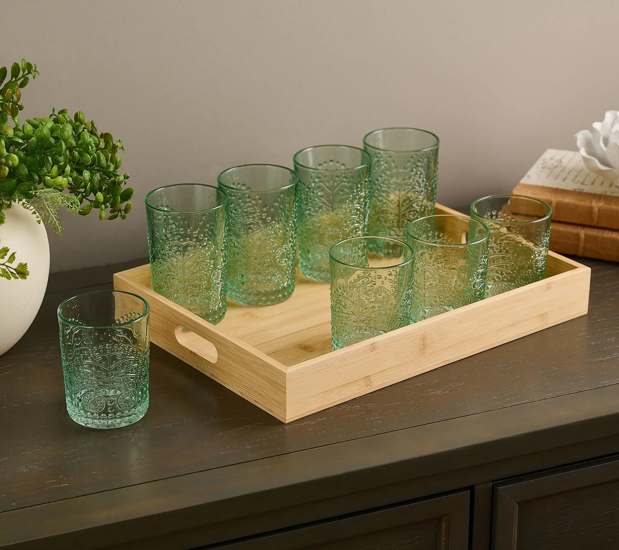 Home Reflections Set of 8 Glasses with Tray