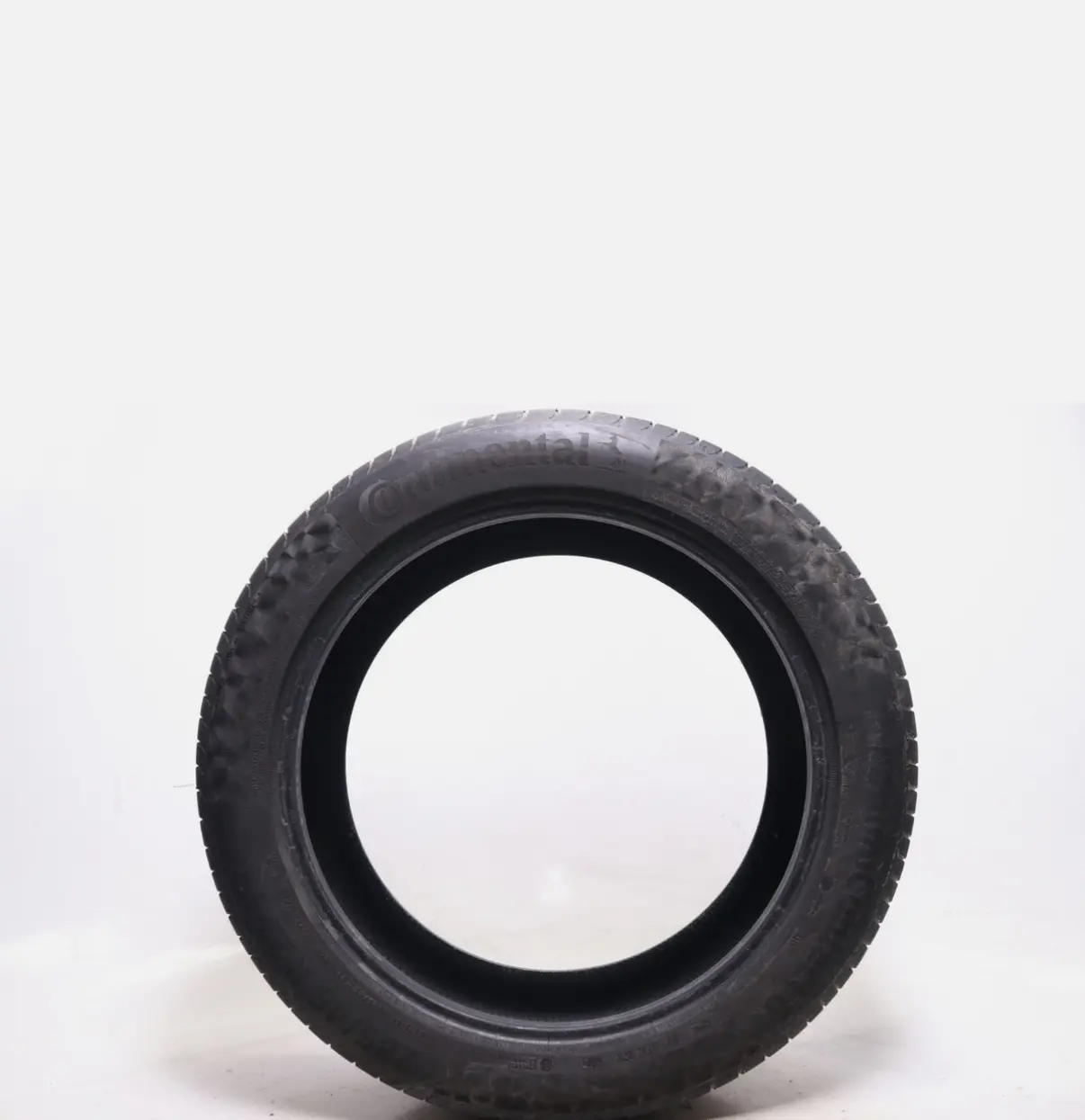 Continental Tire 285/40ZR22 High Performance All-Season Vehicle Tyre