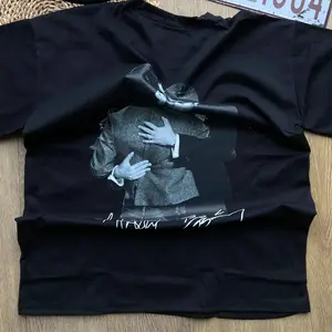 Harry Bunny Unisex T-Shirt Sweatshirt Hoodie 100% Cotton All Seasons Classic Fit