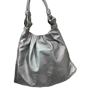 Pre-owned Loewe Leather Shoulder Bags Anagram Metallic Nappa Flamenco Knot Tote Silver Supple Slouchy Silhouette Magnetic Closure