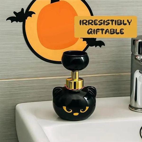 Pawprint Magic Cute Cat Paw Foam Soap Dispenser Press Design for Cat Lovers Practical Fun Accessory Claw Shaped Foam Pump Bottle