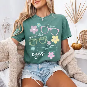 It's a Great Day to Save Eyes, Optometry Shirt, Funny Optometrist Shirt, Optician Ophthalmologist Gift, Eye Care Vision Crew