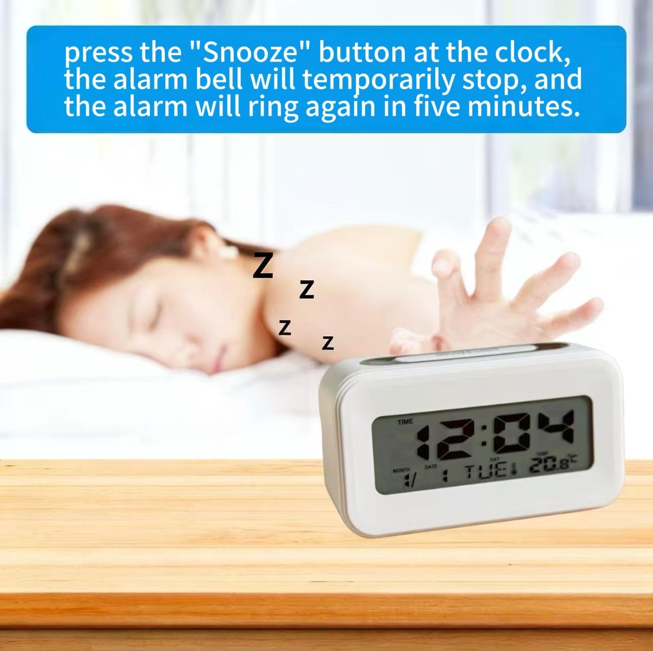 DAYBETTER Battery Operated Digital Alarm Clock with HD Screen Multi-Function Desk Clock with Snooze Night Light Date & Temperature Display for Bedroom Office Travel DAYBETTER Battery Operated Digital Alarm Clock with HD Screen Multi-Function Desk Clock with Snooze Night Light Date & Temperature Display for Bedroom Office Travel