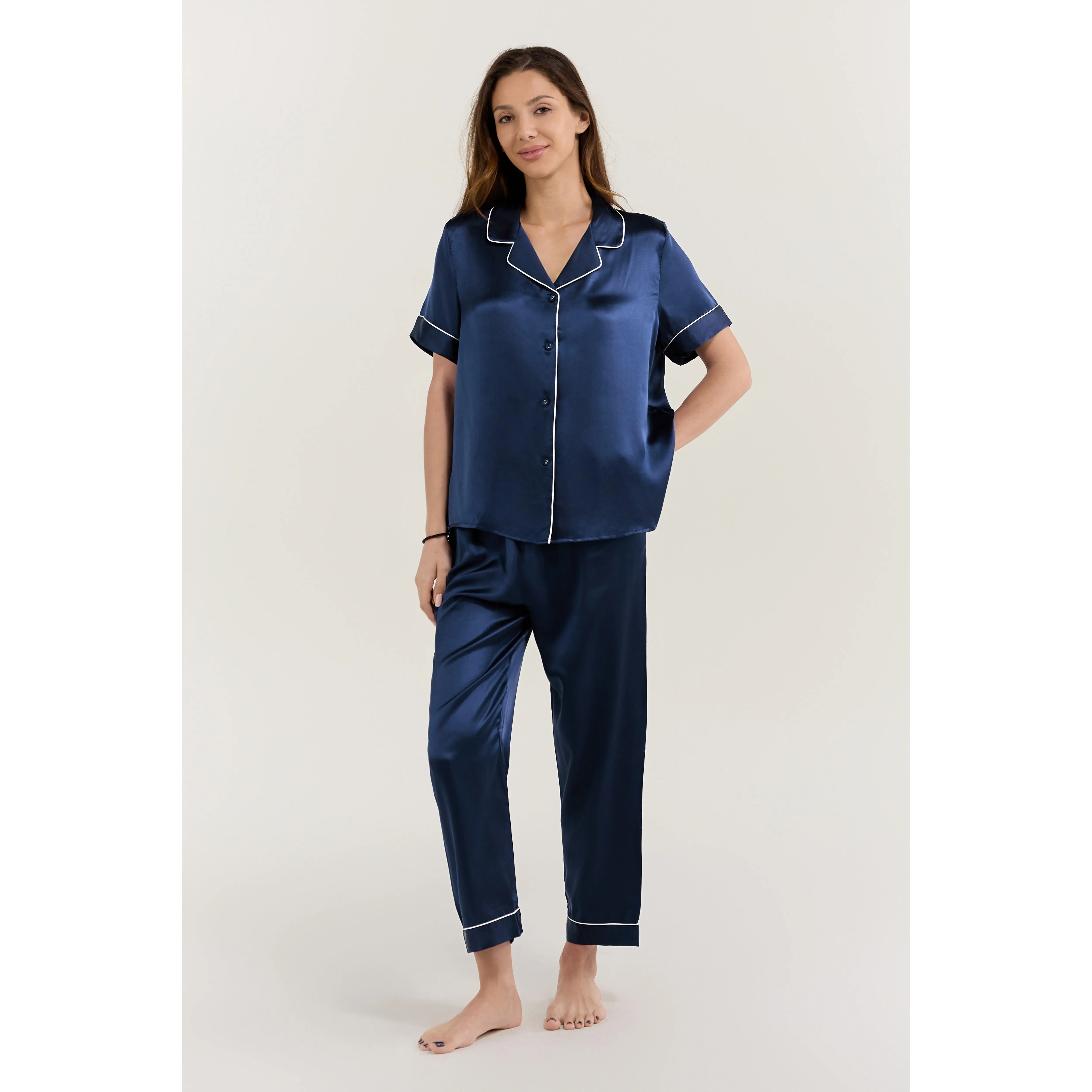 Women's Pure Silk Pajama Set - Short Sleeve Top & Pants In Navy Blue