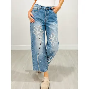 Washed Floral Embroidery Straight Jeans