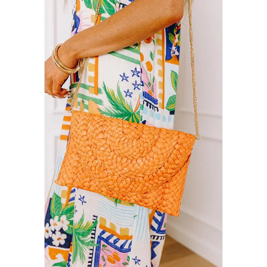 Sunny Refresh Woven Clutch in Orange