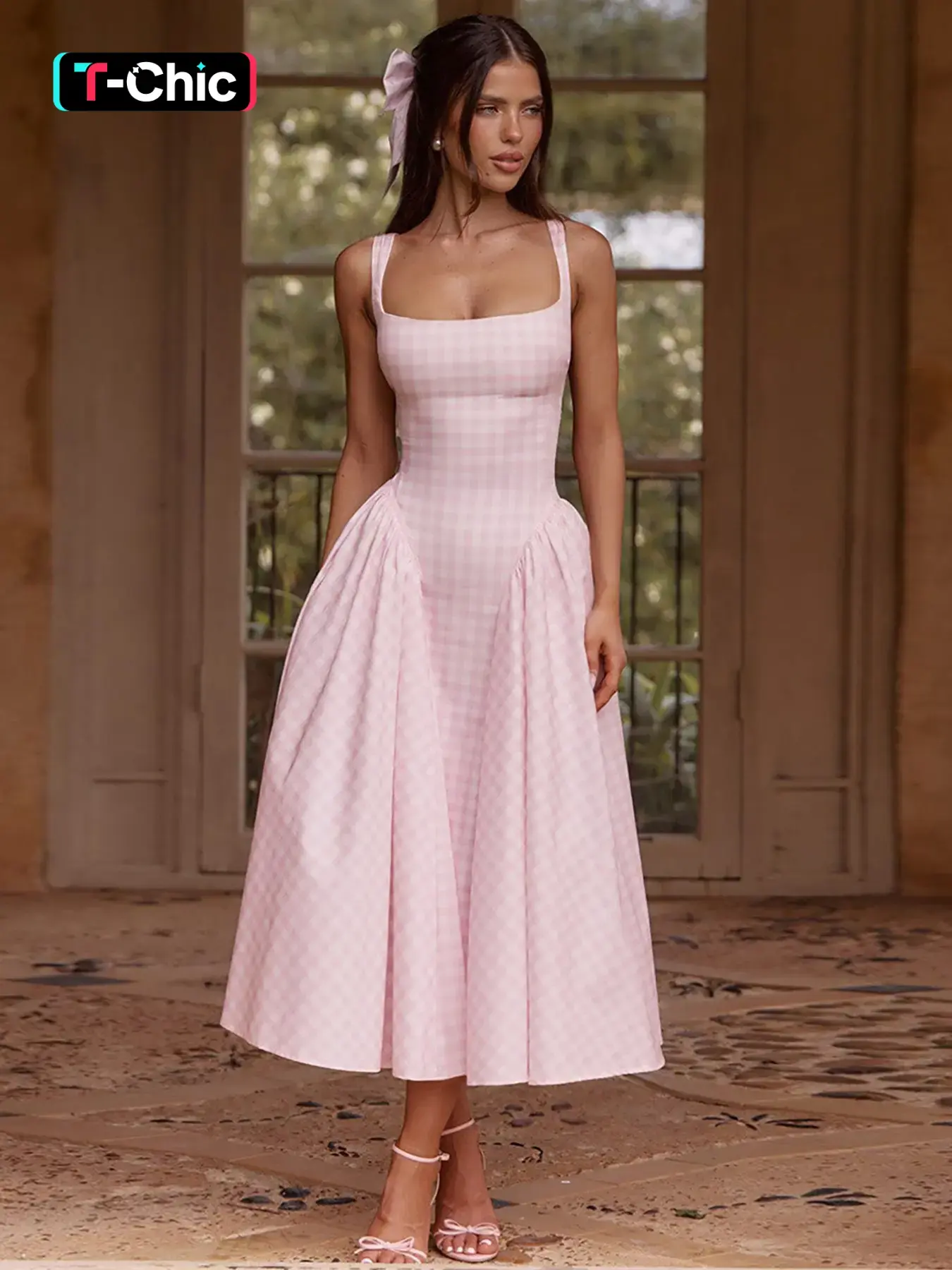 Women's Gingham Plaid Print Square-Neck Basque-Waist Straps Tank Dress, Chic Slim Casual Sleeveless Ruched A-Line Dress for Daily Outdoor Wear, Ladies' Vintage Summer Dress