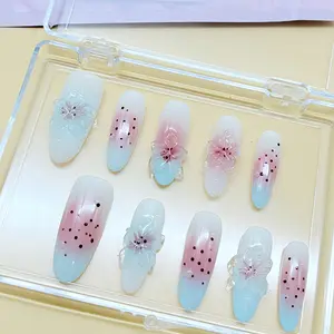 .DP.6440.Ice-clear carved wearable nails