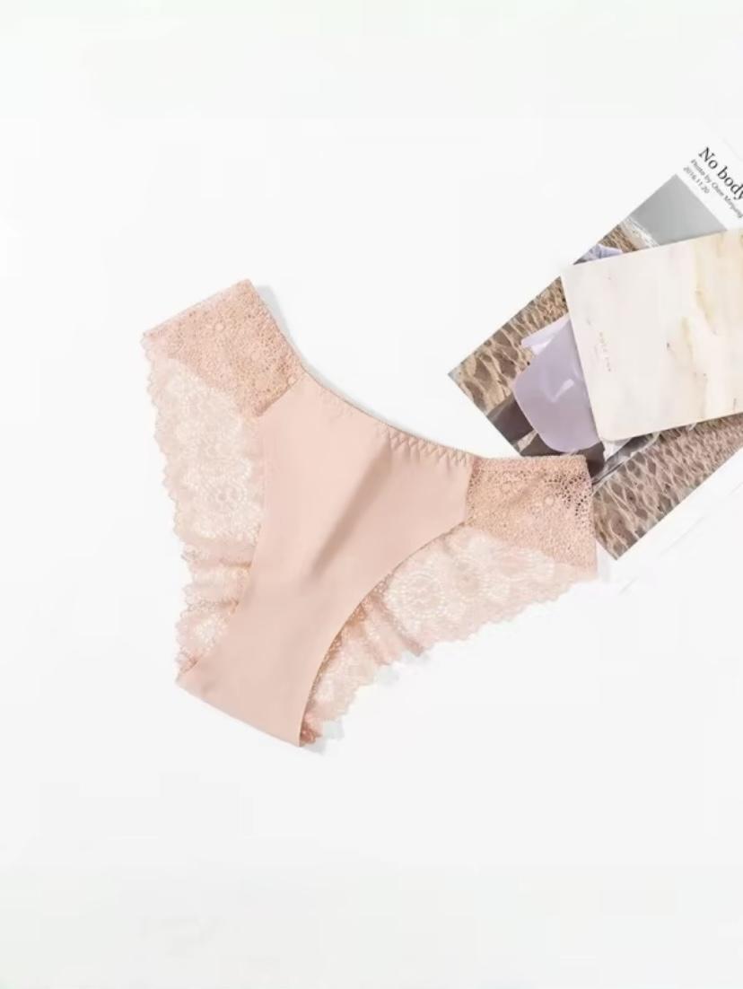Women's Contrast Lace Panty, Lady Tight Fit SoftElegance Comfy Basic Breathable Knicker for DailyWear, Underwear for Al Seasons, WomenswearCasual Comfy Panties,Breathable Underpants  Seamless High Waist G-String Thongs innersy woman