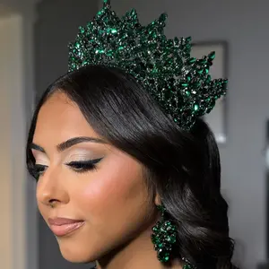 Green Quinceañera Crown Set – Crystal Princess Tiara with Matching Necklace & Earrings | Emerald Quince Headpiece | Sweet 15 Pageant Bridal Jewelry