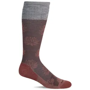 Sockwell Women’s Lotus Lift | Firm Graduated Compression Socks - Pink Clay