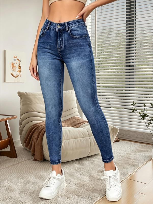 Women's High-Waisted Slim Fit Jeans - Classic Blue Wash, Button Fly, Tapered Hem, Comfortable Casual Outfits Women Bottoms