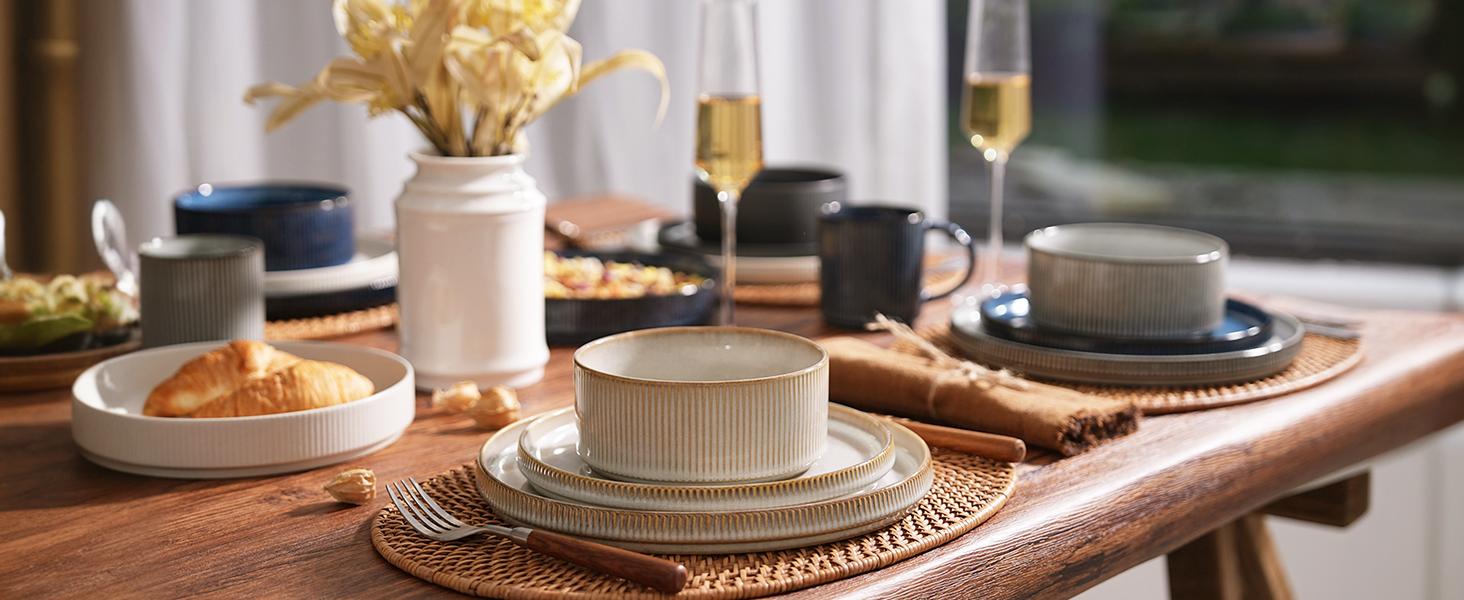 Famiware Star 12 Piece Dinnerware Sets, Plates and Bowls Set For 4, Double Reactive Glaze Dishwasher Safe and Microwave Safe