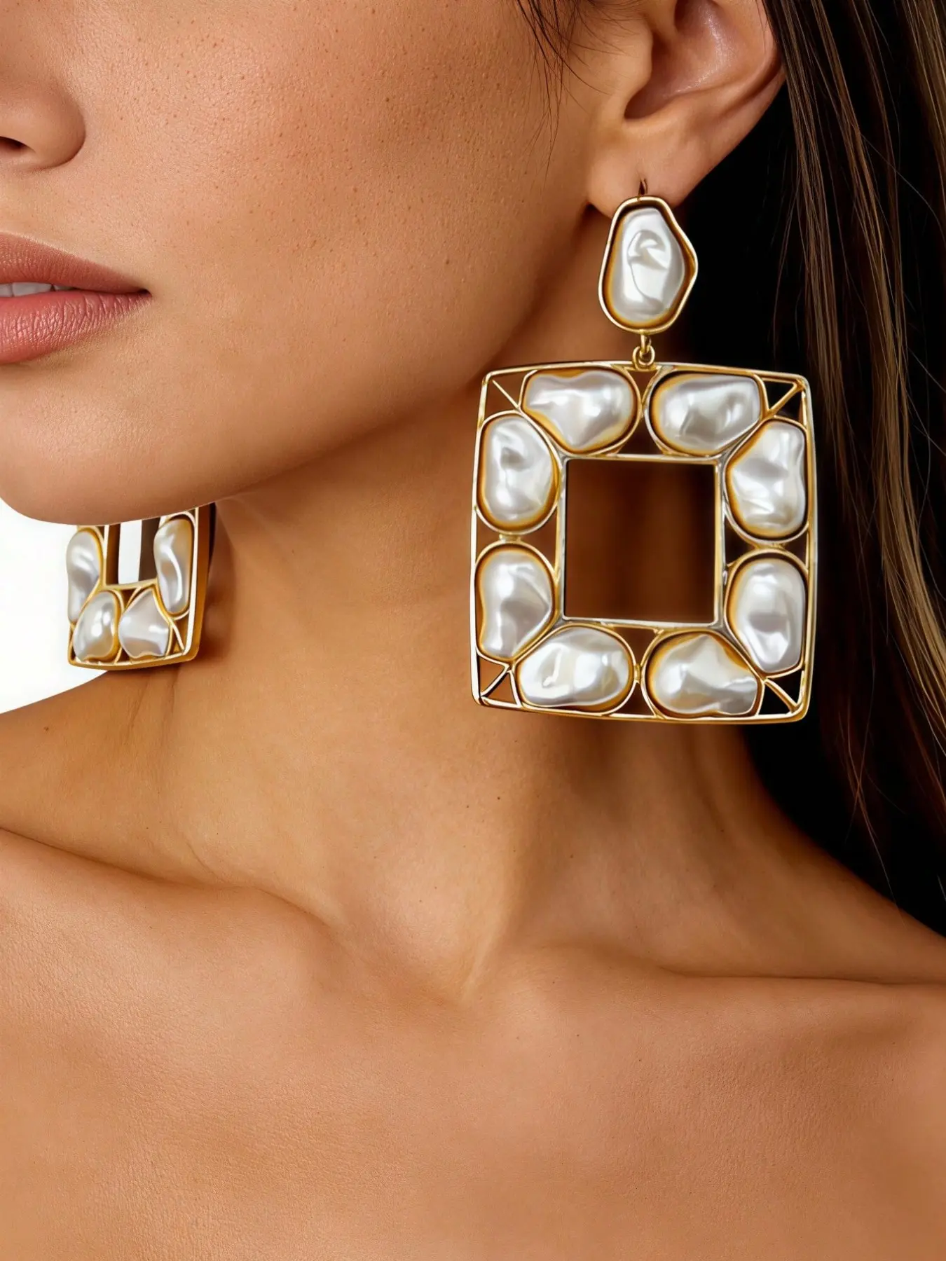 Unique Vintage Asymmetrical Baroque Faux Pearl Hoop Earrings, Luxury Metal Edged Earrings for Women, Perfect for Party, Date, Evening Gala, Photo Shoot, Fashion Earring