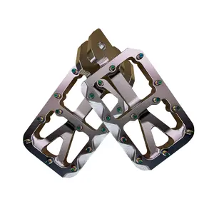 Colored Nail Foot Pedals for Surron LBX LBS Aluminum Alloy CNC Foot Pegs Rests for Segway X160 X260 Dirt Bike Foot Pegs for Talaria MX3 MX4 XXX Motorcycle Modified Accessories Parts Foot Rest E Ride Pro SS Motorcycle Part