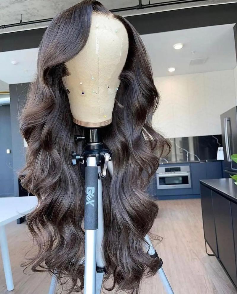 Body Wave 13X6 Lace Frontal Wigs Human Hair 13X4 Hd Transparent Lace Front Wigs Pre Plucked Natural Hairline Brazilian Remy Human Hair Body Wave Wig For Black Women 180 Density