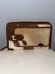 Dust & Hide Wallet/Phone Crossbody