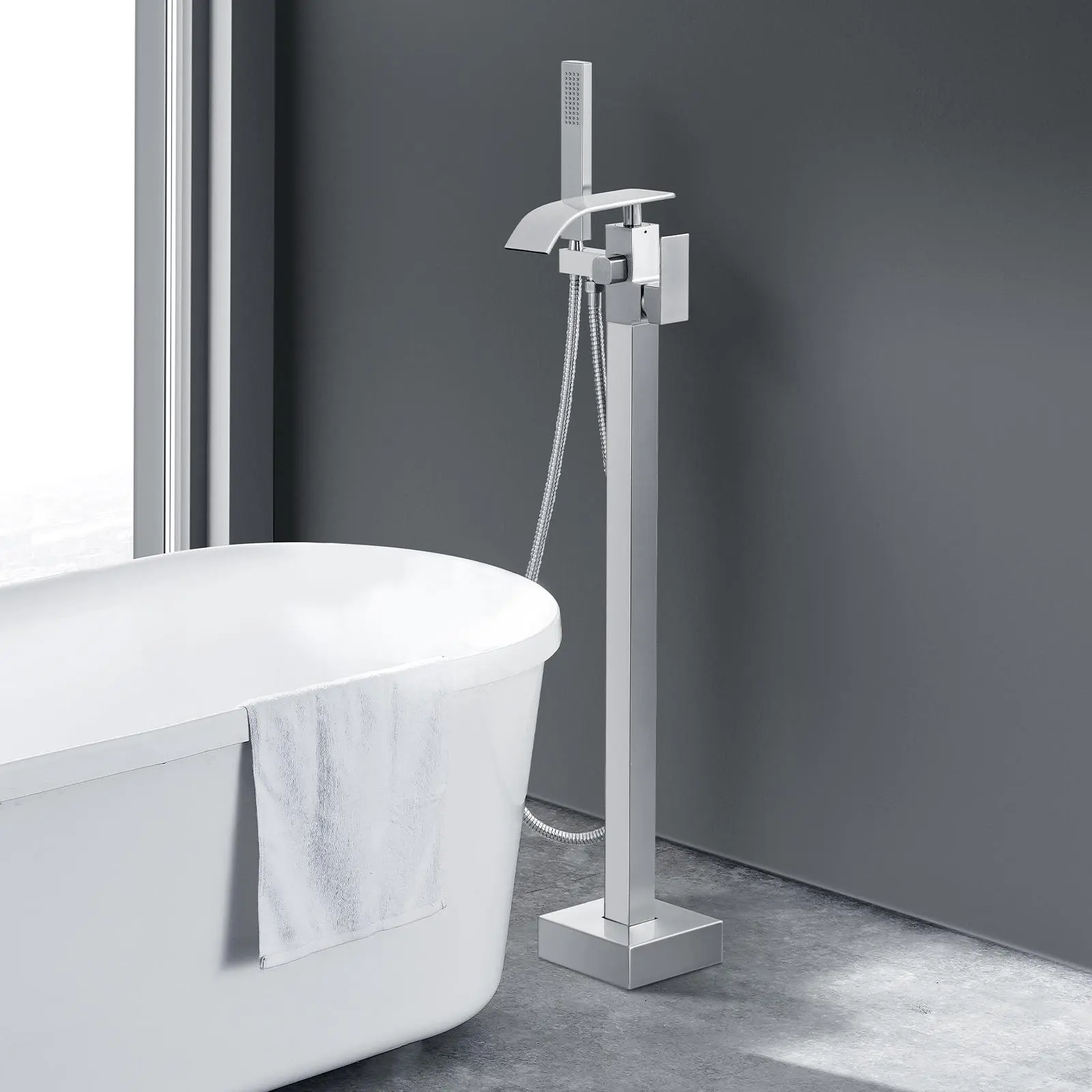 【SummerFinds】VEVOR Freestanding Bathtub Faucet,  Floor Mount, Freestanding Tub Filler, Shower Mixer Taps, Two Water Modes, 360° Swivel Spout, for Bathing & Showering Pet Bathing Cleaning Drains Toilet Flushing