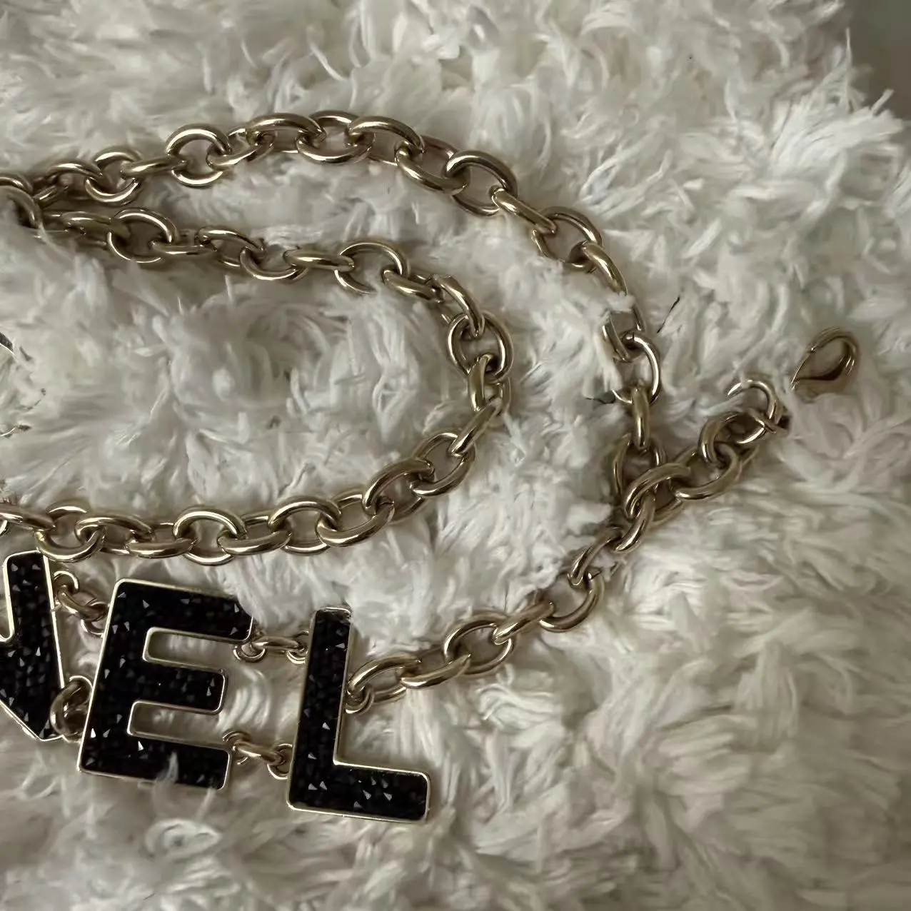Pre-owned CHANEL Metal Bag Accessories vintage gold tone  display picture 2