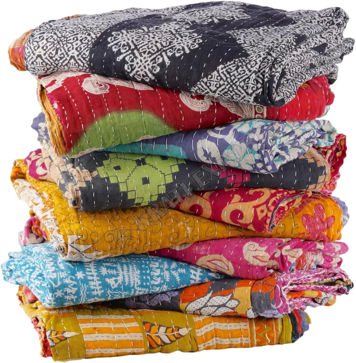 Vintage Kantha Gudari Handmade Knotted Throw Blanket - Upcycled Old Sarees, Bohemian Patchwork Adds Relaxed Charm, Cozy Setup Bedding Bedspread, Letters Accent, Hand Wash, Soft Warmth for Cozy Sleep Nights, Lightweight For Year-Round Layering