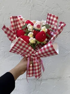Handmade Crochet Strawberry Bouquet – Valentine’s Day Gift