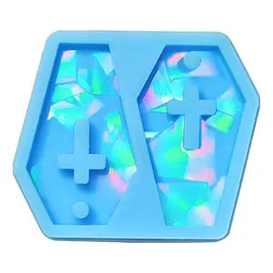 Light and Shadow Holographic Silicone Mold for Epoxy Resin Casting – Cross Keychain