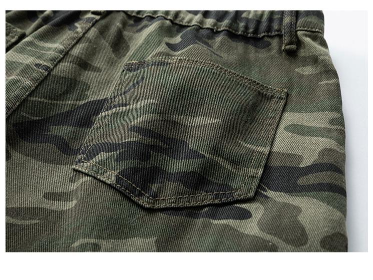 Men’s retro camouflage cargo pants, micro-flare camouflage denim jeans, new casual cargo-style pants, unisex high-street fashion loose straight-leg drop-crotch wide-pocket casual trousers, comfortable breathable fabric, suitable for everyday wear and outd