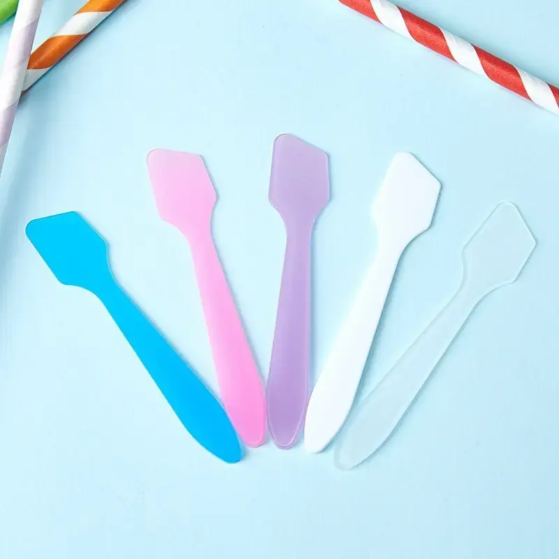 10pcs Premium Plastic PP Cream Spatulas - Soft, Flexible, and Gentle Facial Mask and Eye Cream Scoop Sticks for Easy Skincare Application - Unscented, Non-Irritating, and Easy To Clean Cosmetic Cream Scoops