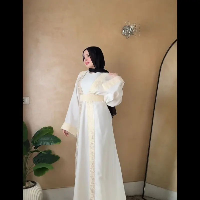 White Kaftan with Gold Arabic Embroidery White Kaftan with Gold Arabic Embroidery
