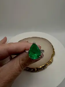 6.17 ct Green Emerald Ring