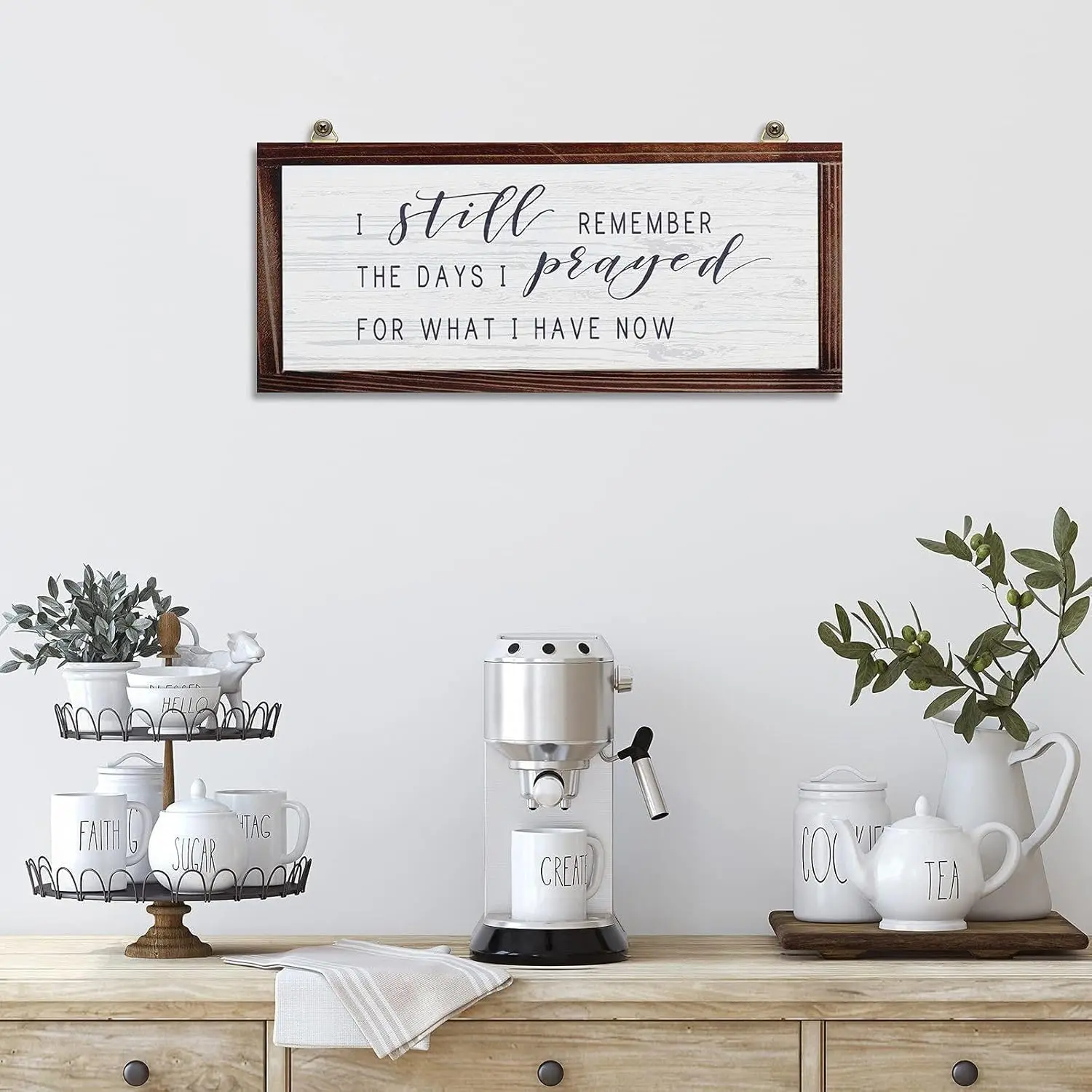 Rustic Hanging Wood Wall Sign with "I Still Remember the Days I Prayed for What I Have Now" Quote, Lightweight Aged Vintage Home Sign, Gift-Worthy Wooden Plaque with Hanger for Room, Farmhouse Home Decor (White Background), Aged Vintage Home Signs