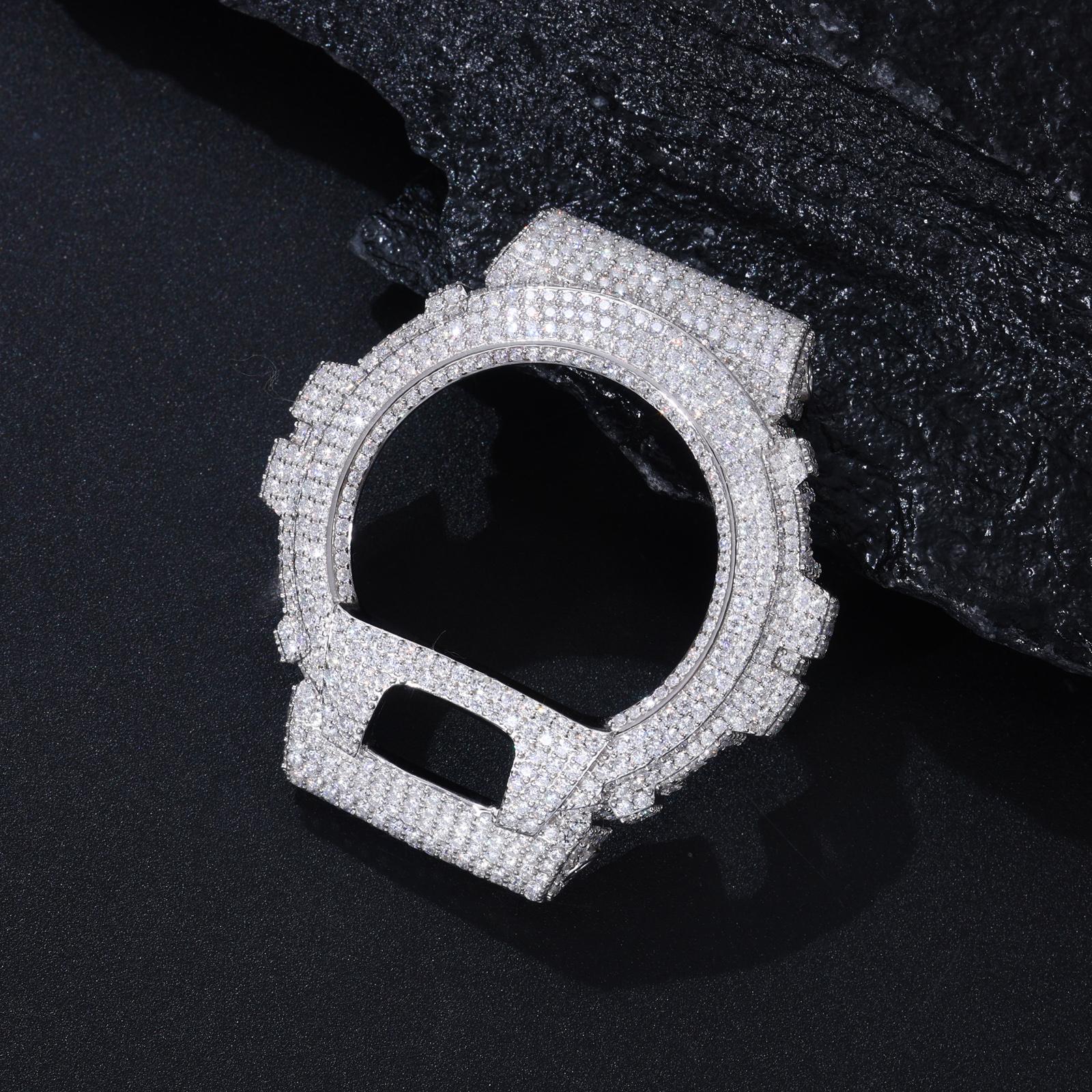 UCCIYO Compatible - DW 6900 Universal Bezel 18K Gold-Plated Lab-Grown Moissanite S925 Sterling Silver Moissanite Ice Crystal-Set Watch Case Unisex Hip-Hop Style Jewelry Gift